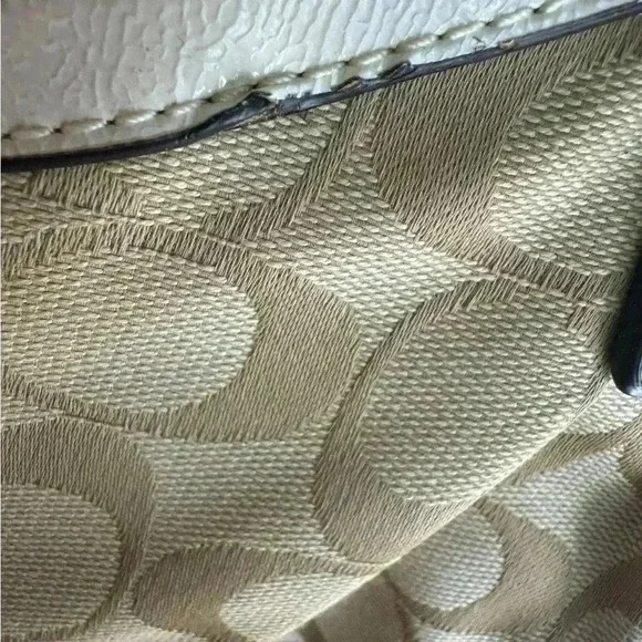 Coach Devin Light Beige Khaki Ivory satchel Handbag Purse. - Picture 9 of 13